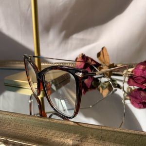 Tortoise Shell Nonprescription Glasses